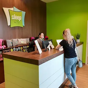 Sleep 'n Fly Sleep Lounge, D-gates Terminal 1 - Transit Only United Arab Emirates